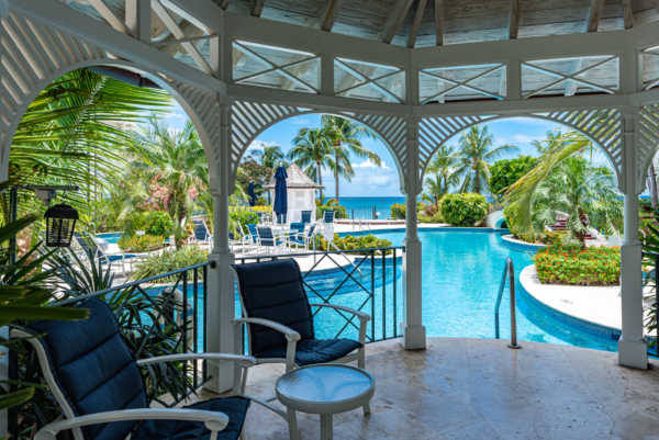 Beachfront Barbados Romance for 2