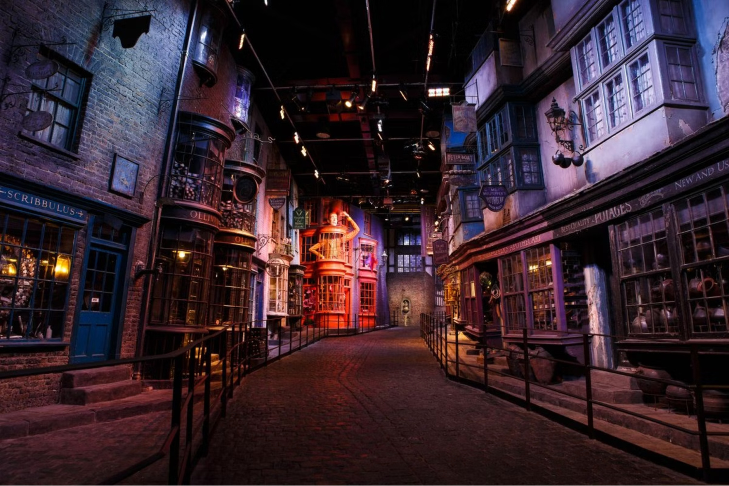 Discover London Magic: Harry Potter World Tour