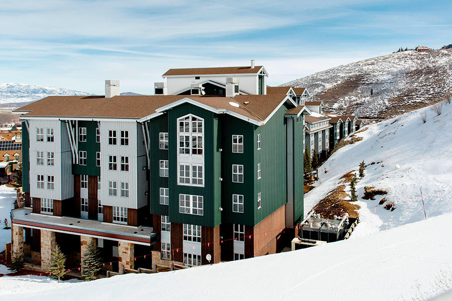 Snow-covered exterior of Marriott’s Mountainside at Park City, Utah, in a ski-in/ski-out setting.